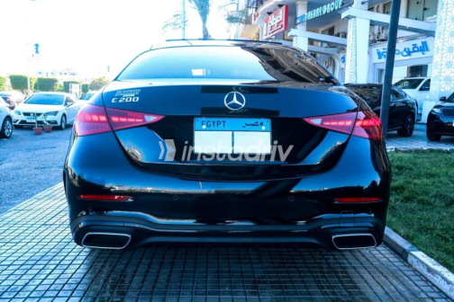 Mercedes C 200 2023 Black Automatic Used for Sale in Madinaty - 6