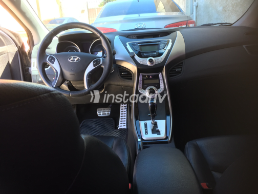 Hyundai Avante 2012 Gray Automatic Used for Sale in Greater Cairo ( Cairo + Giza) - 3