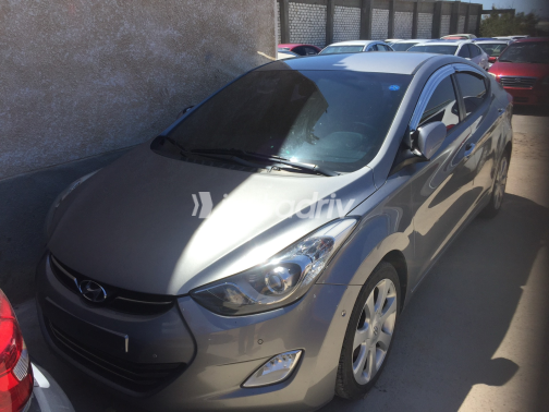 Hyundai Avante 2012 Gray Automatic Used for Sale in Greater Cairo ( Cairo + Giza) - 5