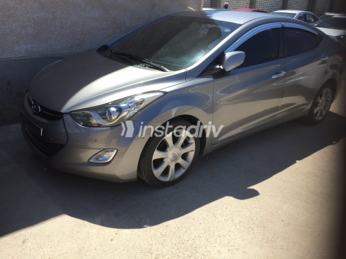 Hyundai Avante 2012 Gray Automatic Used for Sale in Greater Cairo ( Cairo + Giza) - 6