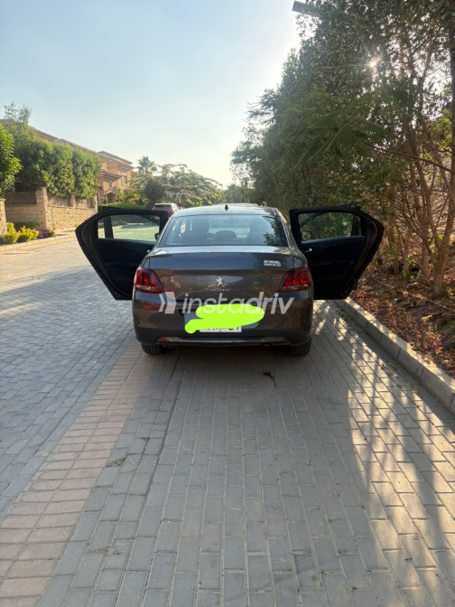 Peugeot 301 2022 Black Automatic Used for Sale in Greater Cairo ( Cairo + Giza) - 2
