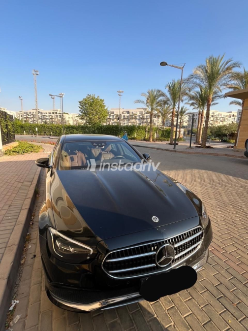 مرسيدس E 200 2022 أسود أوتوماتيك مستعملة للبيع في القاهرة الكبرى ( القاهرة - الجيزة) - 8