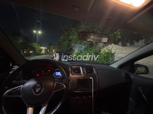 Renault Sandero Step Way 2019 Brown Automatic Used for Sale in Greater Cairo ( Cairo + Giza) - 3