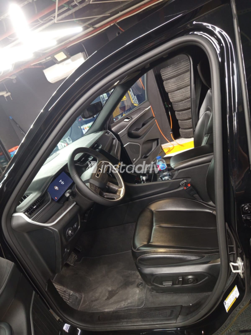 Jeep Grand Cherokee 2024 Black Automatic Used for Sale in Greater Cairo ( Cairo + Giza) - 2