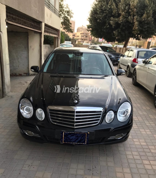 مرسيدس E 200 2007 أسود أوتوماتيك مستعملة للبيع في القاهرة الكبرى ( القاهرة - الجيزة) - 5