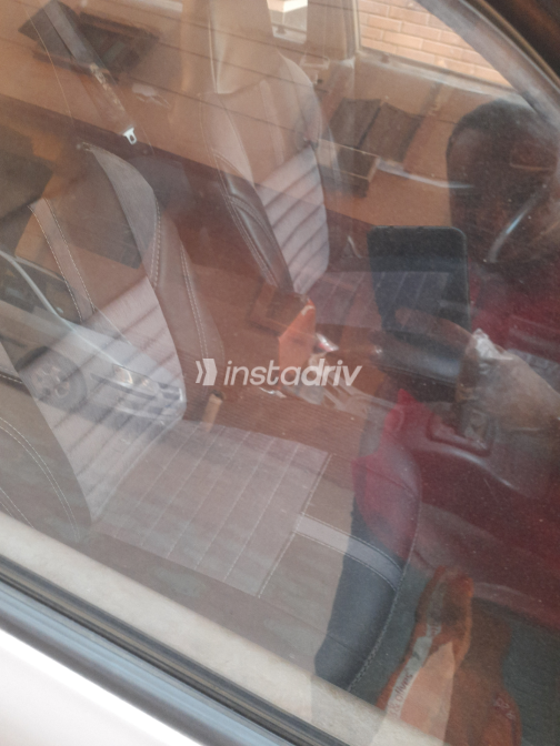 Mitsubishi Lancer 1994 Silver Manual Used for Sale in Greater Cairo ( Cairo + Giza) - 6