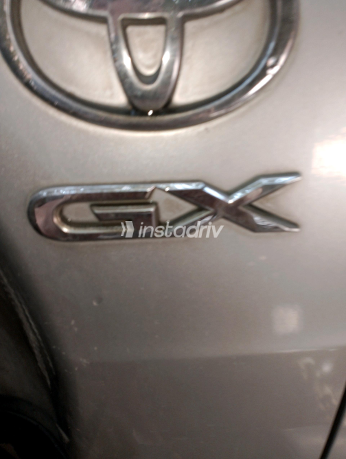 Toyota Prado 2007 Silver Manual Used for Sale in Greater Cairo ( Cairo + Giza) - 4