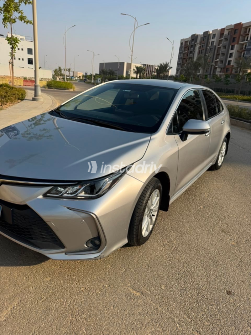 تويوتا كورولا 2024 فضي CVT مستعملة للبيع في القاهرة الكبرى ( القاهرة - الجيزة) - 6