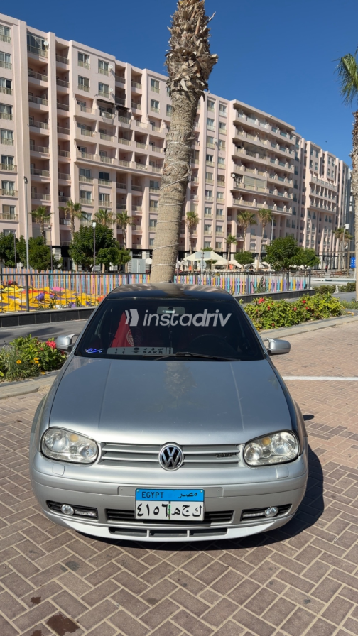 Volkswagen Golf 2001 Silver Automatic Used for Sale in Greater Cairo ( Cairo + Giza) - 4