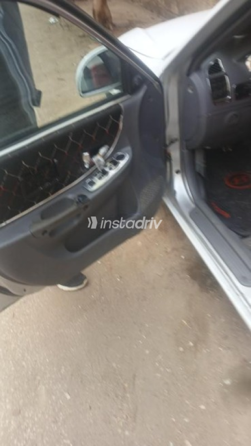 Hyundai Verna 2016 White Automatic Used for Sale in Greater Cairo ( Cairo + Giza) - 8