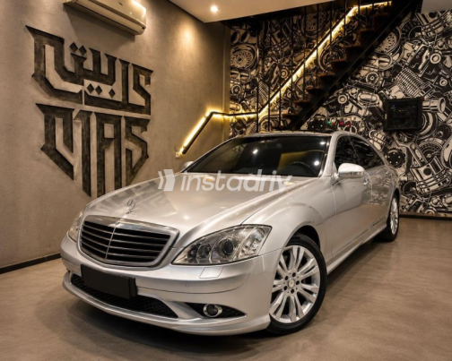Mercedes S 350 2009 Silver Automatic Used for Sale in Cairo - 1