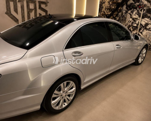 Mercedes S 350 2009 Silver Automatic Used for Sale in Cairo - 5