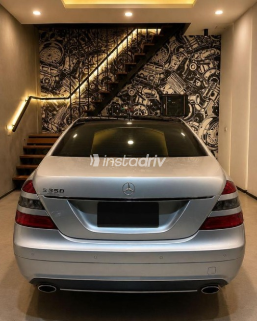 Mercedes S 350 2009 Silver Automatic Used for Sale in Cairo - 8