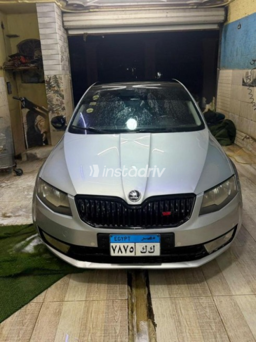 سكودا اوكتافيا A7 2014 فضي أوتوماتيك مستعملة للبيع في بنها - 7