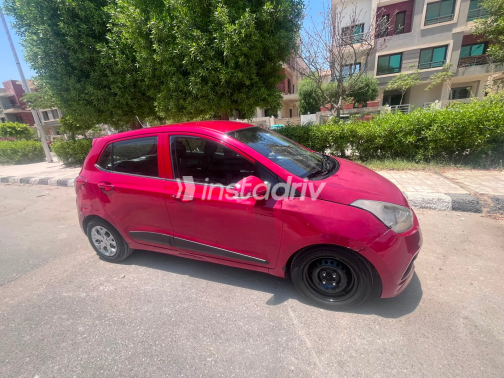 Hyundai I10 2016 Red Automatic Used for Sale in Greater Cairo ( Cairo + Giza) - 2