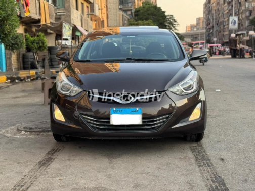 Hyundai Elantra MD 2016 Brown Automatic Used for Sale in Giza - 1