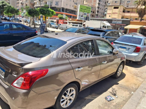 Nissan Sunny 2022 White Automatic Used for Sale in Greater Cairo ( Cairo + Giza) - 3