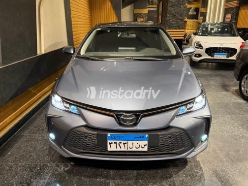 Toyota Corolla 2025 Gray Automatic Used for Sale in Sheikh Zayed City - 2