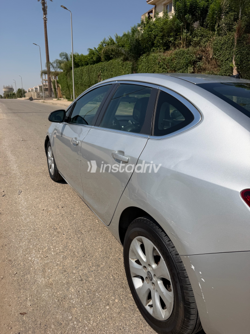 اوبل أسترا 2019 فضي أوتوماتيك مستعملة للبيع في القاهرة الكبرى ( القاهرة - الجيزة) - 1