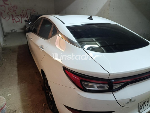 جاك J7 2022 أبيض أوتوماتيك مستعملة للبيع في الجيزة - 3