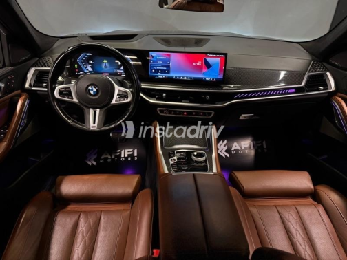 بي ام دبليو X6 M 2024 أزرق غامق أوتوماتيك مستعملة للبيع في القاهرة - 9