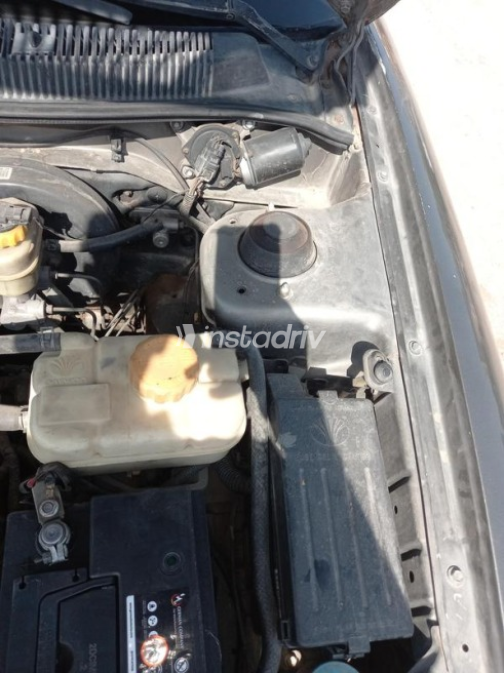 Daewoo Nubira 2 2001 Mocha Automatic Used for Sale in Asyut - 8