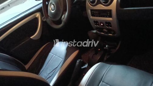 Renault Logan 2013 Red Automatic Used for Sale in Alexandria - 9