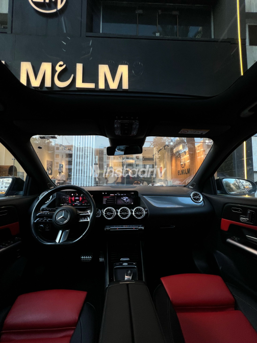 Mercedes GLA 200 2024 Black Automatic Used for Sale in Greater Cairo ( Cairo + Giza) - 2
