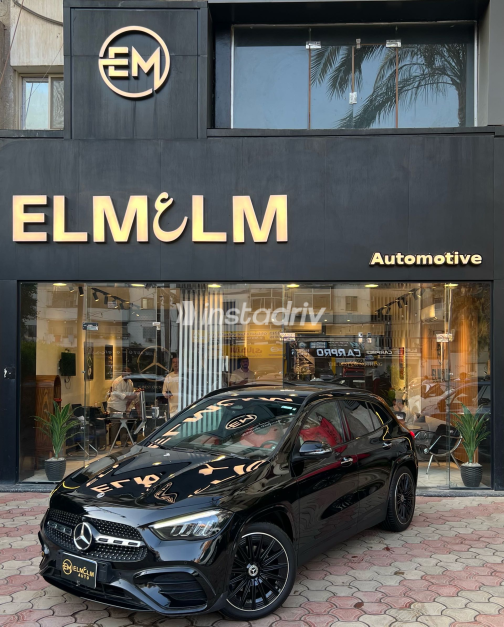 Mercedes GLA 200 2024 Black Automatic Used for Sale in Greater Cairo ( Cairo + Giza) - 5