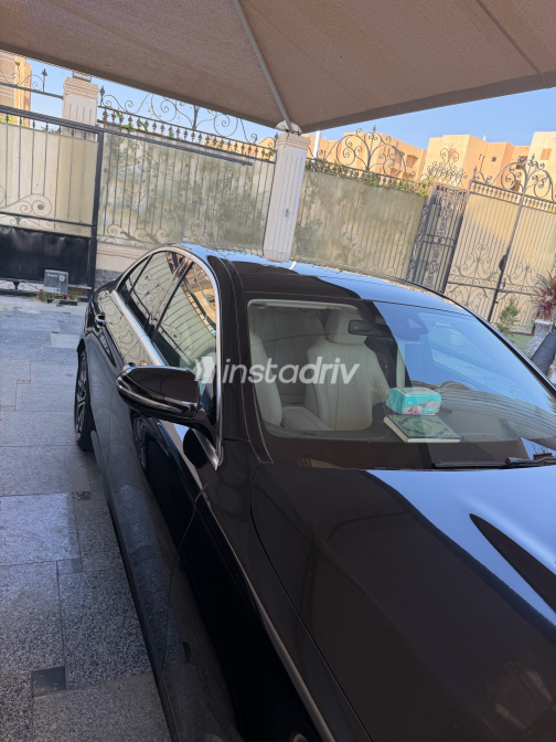 مرسيدس E 200 2022 أسود أوتوماتيك مستعملة للبيع في القاهرة الكبرى ( القاهرة - الجيزة) - 7