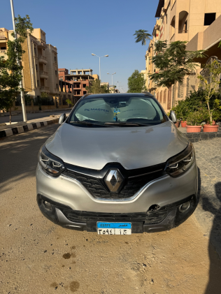 رينو كادجار 2017 فضي أوتوماتيك مستعملة للبيع في القاهرة الكبرى ( القاهرة - الجيزة)