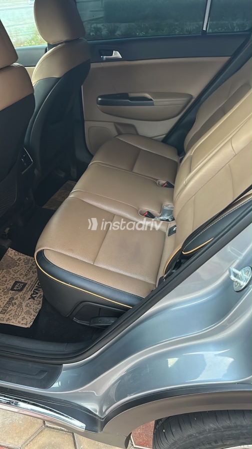 Kia Sportage 2021 Dark Gray Automatic Used for Sale in Greater Cairo ( Cairo + Giza) - 9