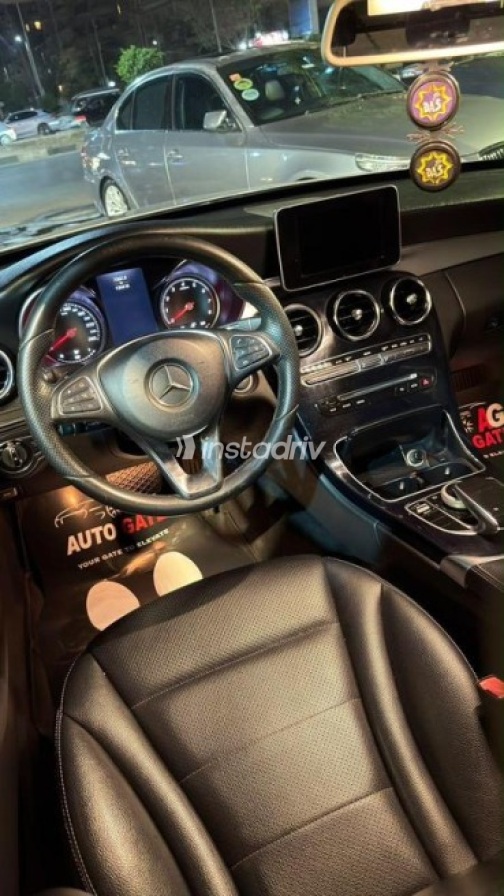 مرسيدس C 180 2015 ذهبي أوتوماتيك مستعملة للبيع في القاهرة - 3