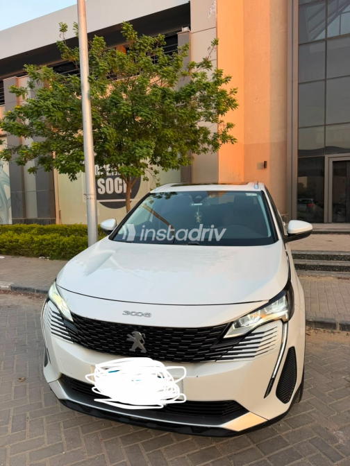 Peugeot 3008 2021 White Automatic Used for Sale in Greater Cairo ( Cairo + Giza) - 1