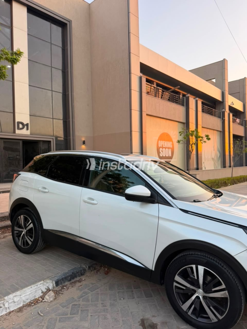Peugeot 3008 2021 White Automatic Used for Sale in Greater Cairo ( Cairo + Giza) - 2