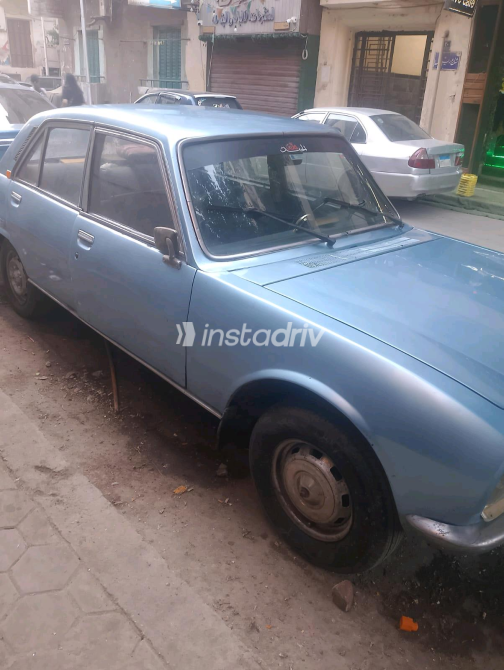 Peugeot 504 1979 White Manual Used for Sale in Greater Cairo ( Cairo + Giza) - 4
