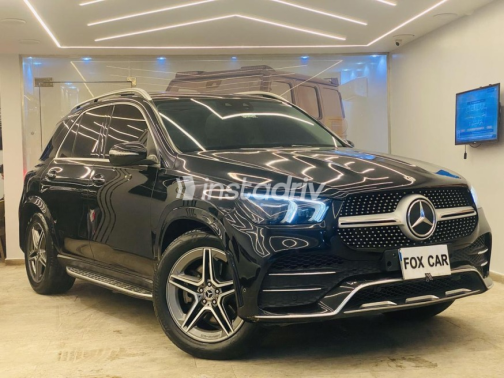 Mercedes GLE 2022 Black Automatic Used for Sale in Pyramids Gardens - 3