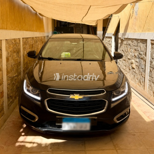 Chevrolet Cruze 2016 White Automatic Used for Sale in Greater Cairo ( Cairo + Giza) - 2