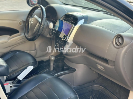 Nissan Sunny 2019 Black Automatic Used for Sale in Nasr city - 8