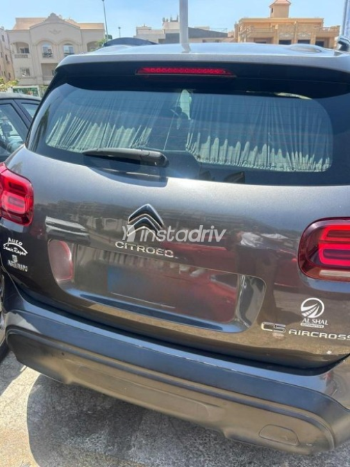 سيتروين C5 2022 رمادي غامق أوتوماتيك مستعملة للبيع في الشروق - 2