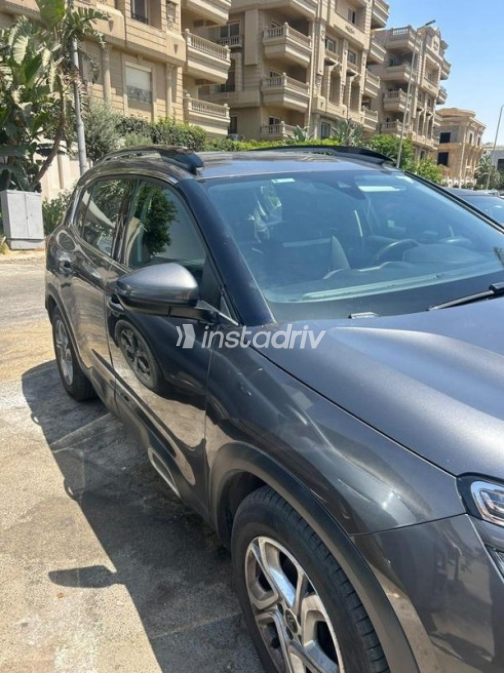 سيتروين C5 2022 رمادي غامق أوتوماتيك مستعملة للبيع في الشروق - 5