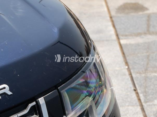 لاند روفر رنج روفر فوج 2021 أزرق غامق أوتوماتيك مستعملة للبيع في القاهرة - 3