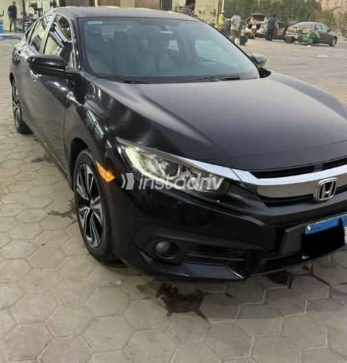 هوندا سيفك 2019 أبيض أوتوماتيك مستعملة للبيع في القاهرة الكبرى ( القاهرة - الجيزة) - 7