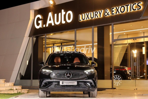 مرسيدس GLC 300 2024 أسود أوتوماتيك مستعملة للبيع في مدينة الشيخ زايد - 1