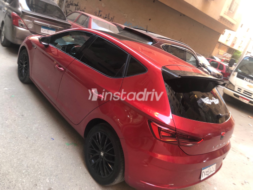 Seat Leon 2019 White Automatic Used for Sale in Greater Cairo ( Cairo + Giza) - 8