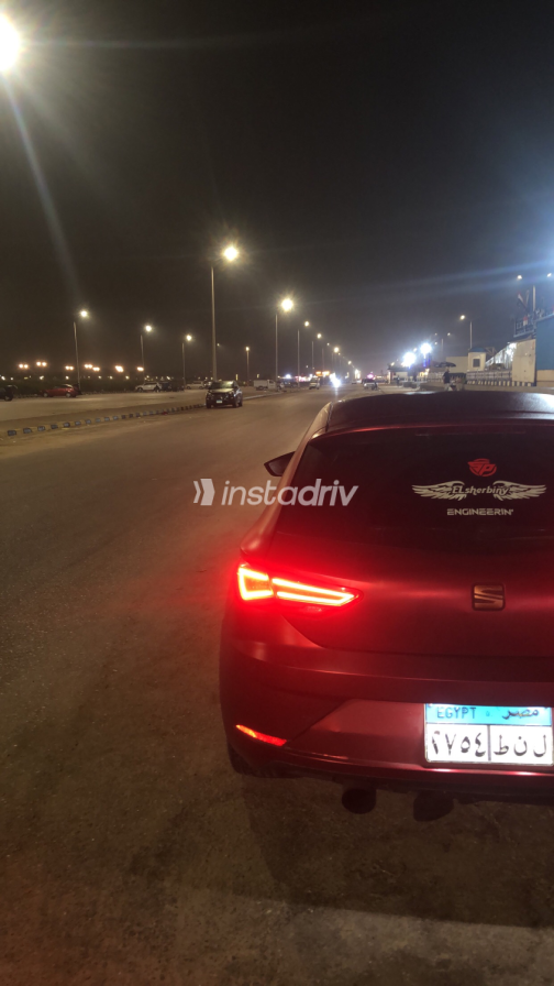 Seat Leon 2019 White Automatic Used for Sale in Greater Cairo ( Cairo + Giza) - 9