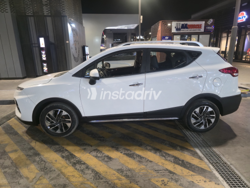 جاك JS3 2022 أبيض أوتوماتيك مستعملة للبيع في القاهرة الكبرى ( القاهرة - الجيزة) - 4