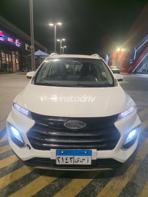 جاك JS3 2022 أبيض أوتوماتيك مستعملة للبيع في القاهرة الكبرى ( القاهرة - الجيزة) - 9