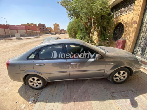 Chevrolet Optra 2009 Dark Gray Automatic Used for Sale in Cairo - 3