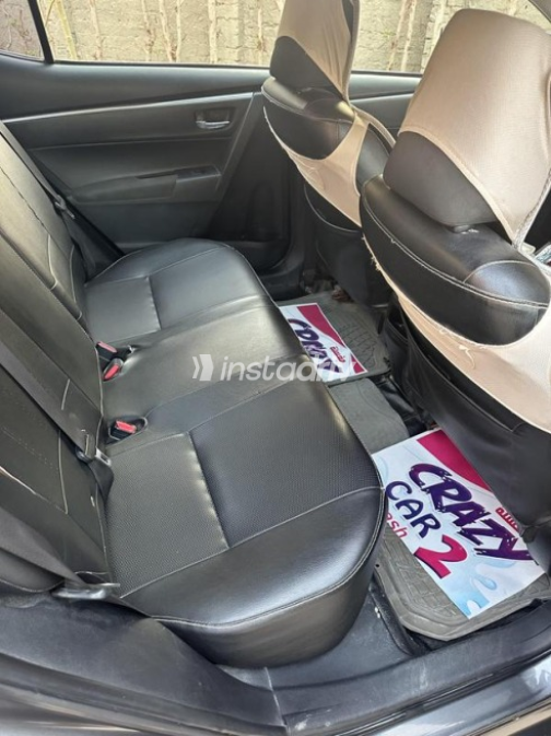 Toyota Corolla 2014 Gray Automatic Used for Sale in Beni Suef - 9